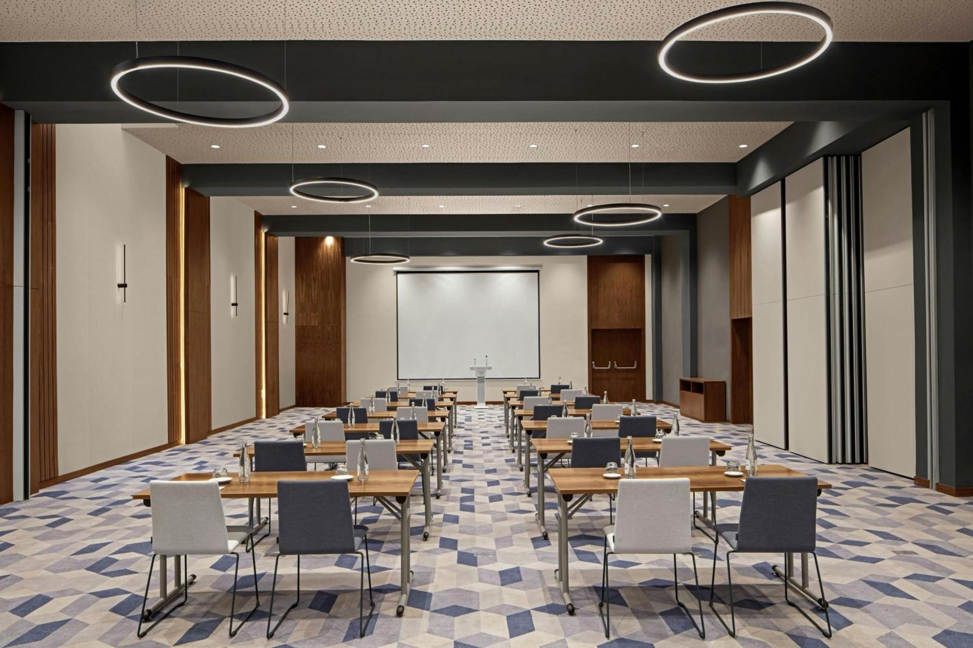 Courtyard By Marriott Casablanca Downtown Exterior foto